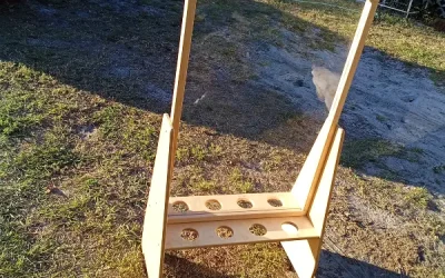 Plexiglass Easel with Art Supply Holders – Item #402 – $40